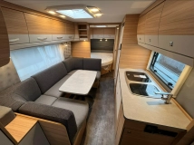                         Dethleffs Camper 560 FMK - zdjęcie 10
                        