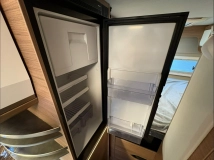                         Knaus Boxlife 600 MQ 2.2dm³ - zdjęcie 3
                        