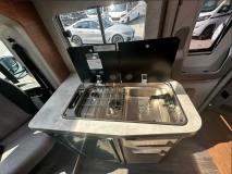                         Knaus VAN TI 550 MF VANSATION 2.2dm³ - zdjęcie 3
                        