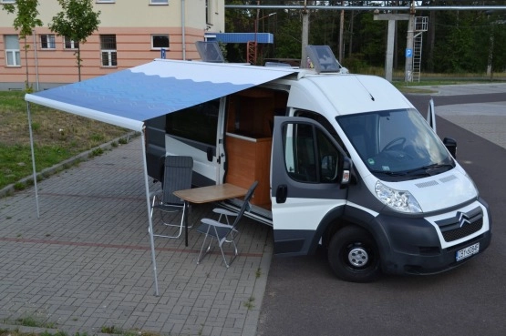                         Sprzedam lub zamienię kampera 2+2 - Citroen Jumper 2012 - zdjęcie 3
                        