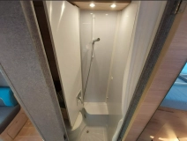                         Dethleffs JUST GO T6815 EB 2.0dm³ - zdjęcie 4
                        