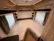                         Hymer-Eriba Nova Light 442 - zdjęcie 13
                        