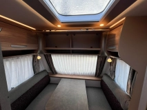                         Hymer-Eriba Nova Light 442 - zdjęcie 2
                        