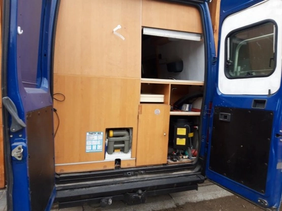                         ORYGINALNY Kampervan  Peugeot BOXER zabudowa POSSL - zdjęcie 1
                        