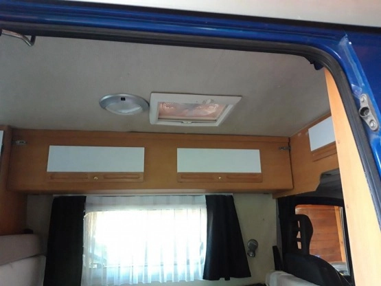                         ORYGINALNY Kampervan  Peugeot BOXER zabudowa POSSL - zdjęcie 3
                        