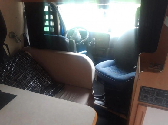                         ORYGINALNY Kampervan  Peugeot BOXER zabudowa POSSL - zdjęcie 5
                        