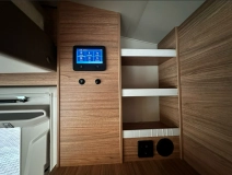                         Weinsberg CaraSuite Ford 700 MEG 2.0dm³ - zdjęcie 7
                        