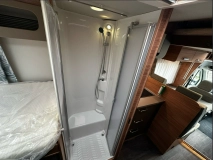                         Weinsberg CaraSuite Ford 700 MEG 2.0dm³ - zdjęcie 2
                        