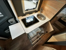                         Dethleffs Globebus Go T45 2.0dm³ - zdjęcie 9
                        