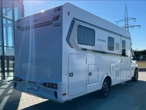                         Weinsberg CaraSuite FIAT 700 MEG 2.2dm³ - zdjęcie 12
                        