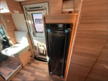                         Weinsberg CaraSuite FIAT 700 MEG 2.2dm³ - zdjęcie 5
                        