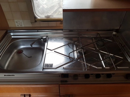                         Przyczepa kempingowa DETHLEFFS CARAWANS - zdjęcie 10
                        