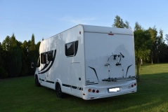                         Kamper Knaus 700 EB 2020 wersja zimowa z piekarnikiem i opuszczanym łóżkiem - zdjęcie 6
                        