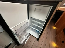                         Weinsberg CaraBus Ford 600 MQ 2.0dm³ - zdjęcie 6
                        