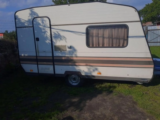                         Przyczepa kempingowa Knaus 380 - zdjęcie 1
                        