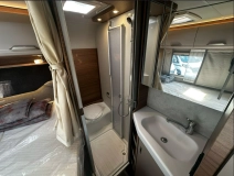                         Knaus VAN TI 550 MF VANSATION 2.2dm³ - zdjęcie 1
                        