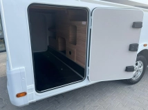                         Weinsberg CaraSuite Ford 700 MEG 2.0dm³ - zdjęcie 9
                        