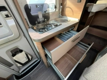                         Knaus VAN TI MAN 640 MEG VANSATION 2.0dm³ - zdjęcie 7
                        