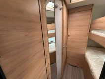                         Knaus SÜDWIND 500 QDK 60 YEARS - zdjęcie 6
                        