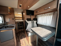                         Weinsberg CaraCompact Suite MB 640 MEG EDITION  - zdjęcie 14
                        