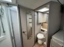                         Hymer-Eriba Tramp S 680 1.9dm³ - zdjęcie 2
                        