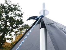                         DASZEK UNIWERSALNY ZE ŚCIANKAMI BOCZNYMI DO PRZYCZEPY KEMPINGOWEJ • PRZEDSIONEK • OSŁONA • MARKIZA / WYMIARY 220 + 300 + 220 x 240 cm. - zdjęcie 8
                        