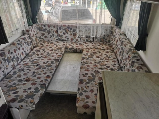                         Chateau Chiara 384, rok 1997 - zdjęcie 14
                        