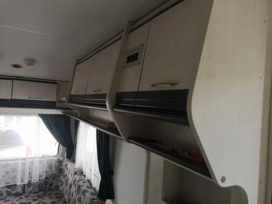                         Chateau Chiara 384, rok 1997 - zdjęcie 9
                        