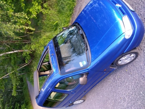                         Malutki kamper (raczej na ryby) - zdjęcie 3
                        