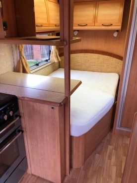                         Swift ACE Award Northstar z przedsionkiem - zdjęcie 7
                        