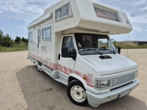                         Sprzedam kamper - zdjęcie 15
                        