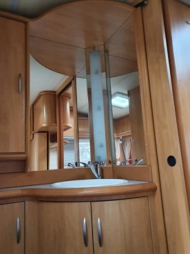                         Hobby Excellent Easy 540 UFE - zdjęcie 11
                        