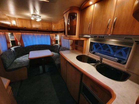                         Hobby Excellent Easy 540 UFE - zdjęcie 16
                        