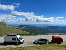                         Off-Grid Smart Campervan – 15kWh Battery | Starlink | Oven | AC | Huge Storage - zdjęcie 2
                        