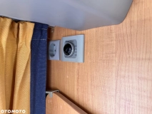                         Knaus Sudwind 450, Instalacja solarna, Truma ultraheat, akumulator - zdjęcie 5
                        