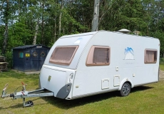                         Knaus Sudwind 450, Instalacja solarna, Truma ultraheat, akumulator - zdjęcie 19
                        