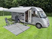                         DYWANIK DO PRZEDSIONKA W NAMIOCIE • MATA KEMPINGOWA • DYWAN NAMIOTOWY / WYMIARY - 250 x 300 cm. / POWIEŻCHNIA - 7,5 m² - zdjęcie 1
                        