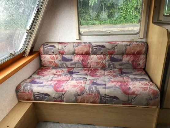                         Sprite CT 400 Euroland - zdjęcie 23
                        