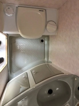                         Sprite CT 400 Euroland - zdjęcie 7
                        