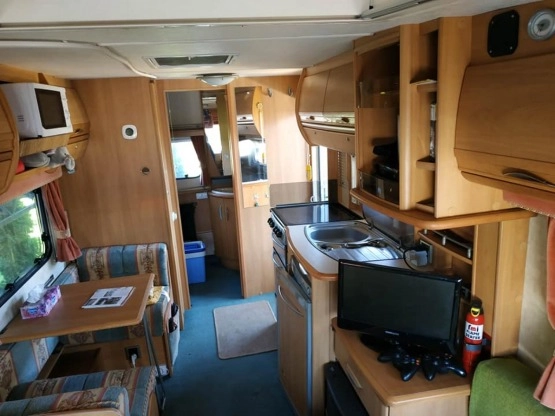                         Przyczepa kempingowa Swift Meridian 530 - zdjęcie 2
                        