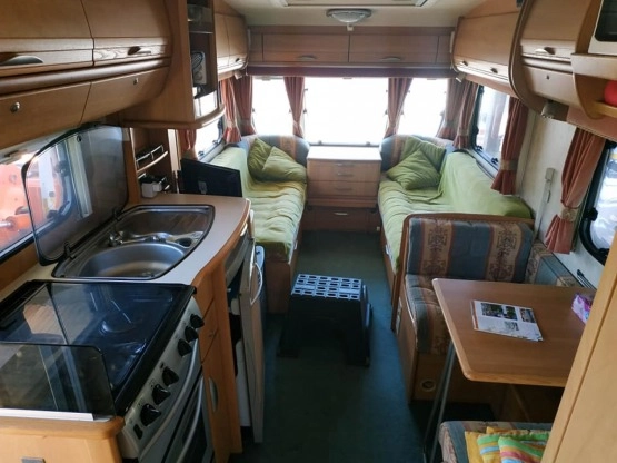                        Przyczepa kempingowa Swift Meridian 530 - zdjęcie 8
                        