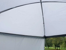                         DASZEK UNIWERSALNY LEKKI ZE SCIANKAMI BOCZNYMI DO POJAZDÓW KEMPINGOWYCH TYPU MINI BUS LUB VAN • PRZEDSIONEK • OSŁONA • MARKIZA / WYMIARY 260 x 260 x 230 cm. - zdjęcie 6
                        