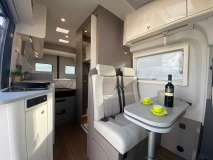                         OKAZJA! Nowy campervan Etrusco CV600 DF Bogate Wyposażenie XCAMP Hymer - zdjęcie 4
                        