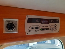                         Kamper Integra Hymer EX 482 2010 rok 2.2 DCTI Solar bezwypadek 6 m - zdjęcie 27
                        