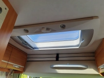                         Kamper Integra Hymer EX 482 2010 rok 2.2 DCTI Solar bezwypadek 6 m - zdjęcie 26
                        