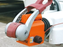                         ZABEZPIECZENIE ANTYKRADZIEŻOWE UNIWERSALNE DO PRZYCZEP KEMPINGOWYCH • BLOKADA ZACZEPU HOLOWNICZNEGO PRZYCZEPY • FULLSTOP - SARACEN FHL100 • TYP ZACZEPU ULTRA / AL-KO - AK130, AK160, AKS1300, AKS2004, AKS3004 - zdjęcie 1
                        