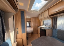                         Hymer-Eriba Nova Light 465 - zdjęcie 11
                        