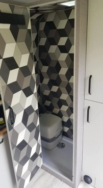                         Kamper kemping Fiat Ducato 3.0 l 2010 r., kempingowy - zdjęcie 10
                        