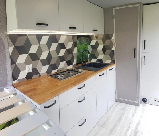                         Kamper kemping Fiat Ducato 3.0 l 2010 r., kempingowy - zdjęcie 12
                        