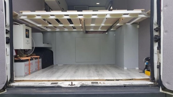                         Kamper kemping Fiat Ducato 3.0 l 2010 r., kempingowy - zdjęcie 15
                        